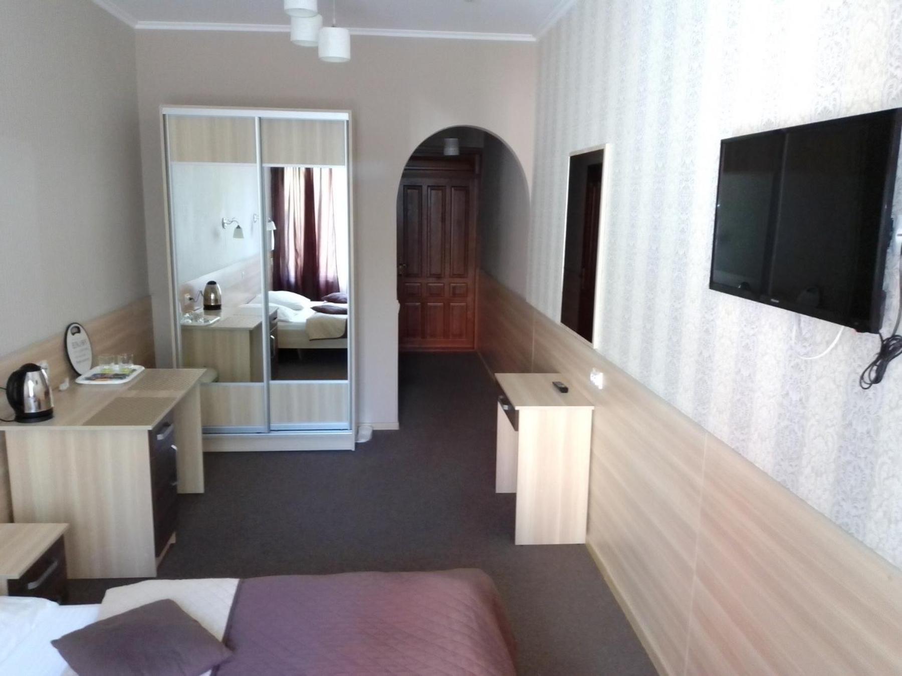 Hostel Iskra Lviv Kültér fotó