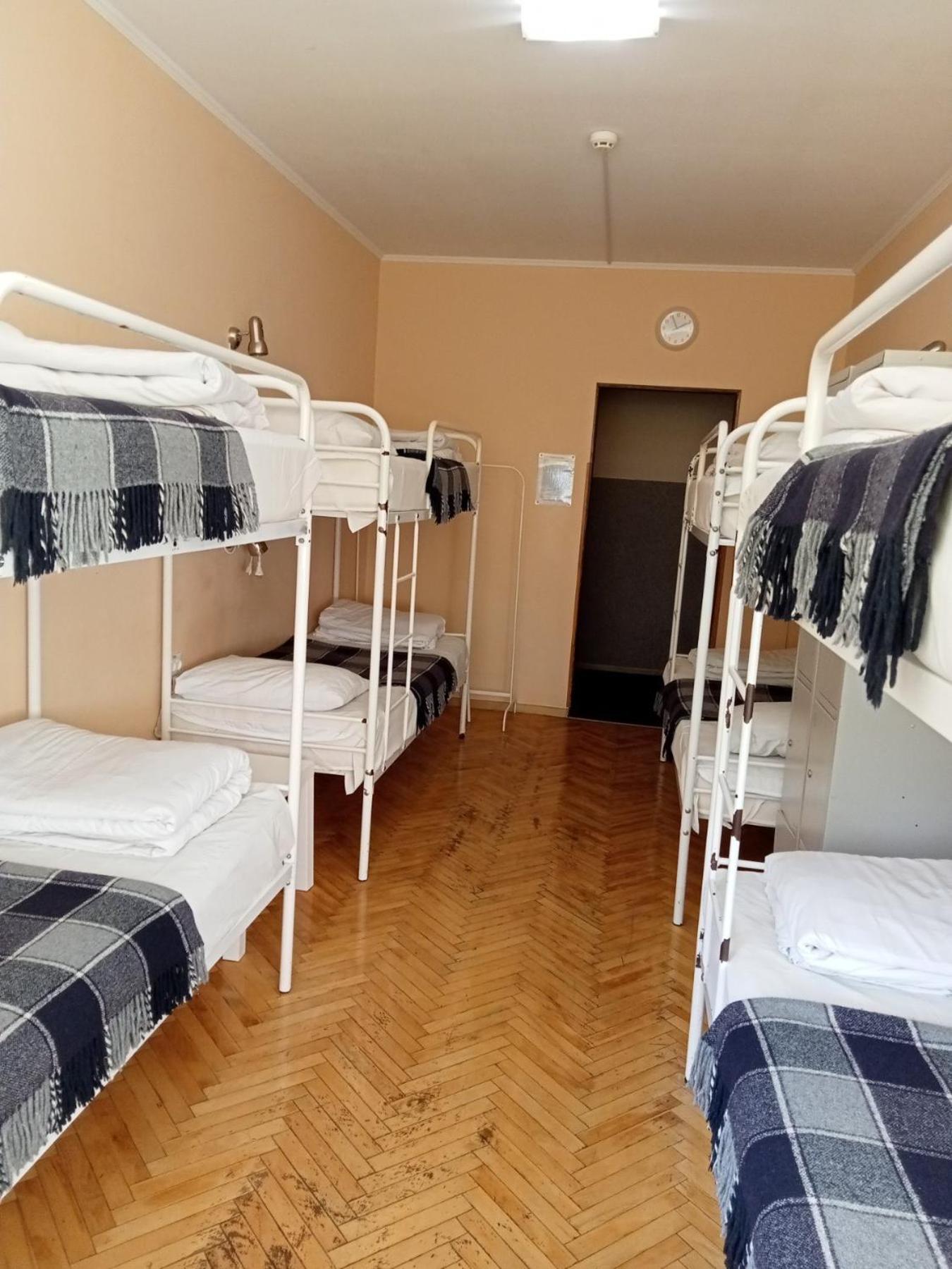Hostel Iskra Lviv Kültér fotó